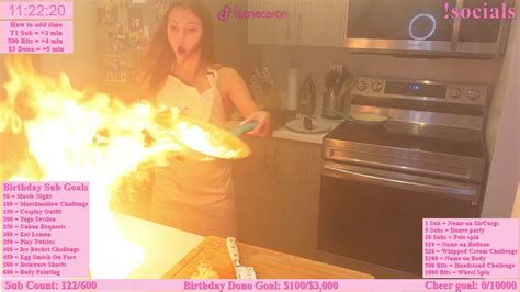 FRYING PAN CATCHES FIRE! Twitch Streamer kjanecaron。